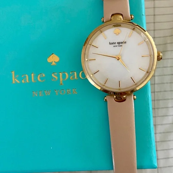 Kate Spade Metro Mother-of-Pearl Analog Leather-Strap Watch - Picture 3 of 9